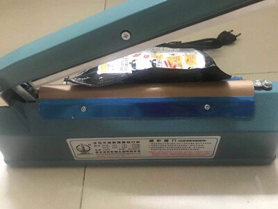 超级实用的封口机