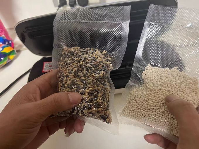 有了这款封口机，再也不怕食物坏掉了！